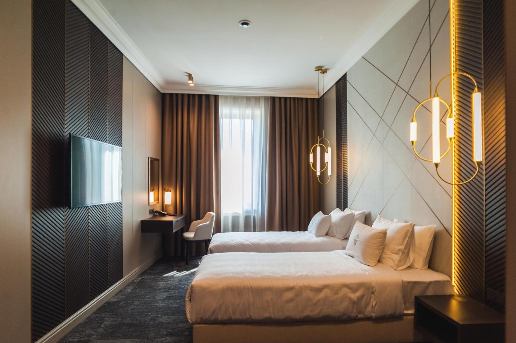 אוזהורוד Old Continent Hotel מראה חיצוני תמונה